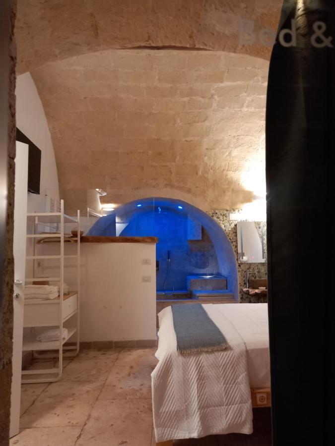 Dioniso Bed & Wellness Bed & Breakfast Taranto Ngoại thất bức ảnh