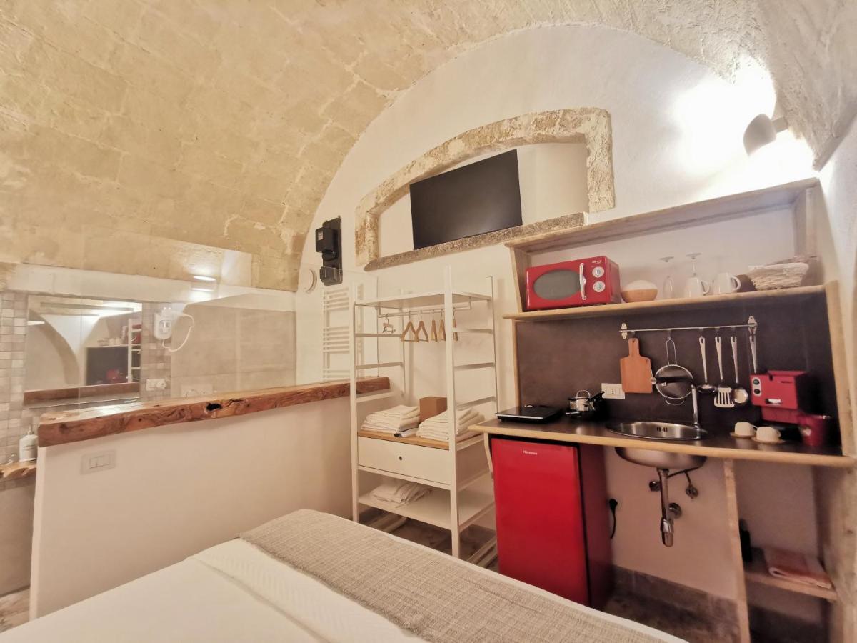 Dioniso Bed & Wellness Bed & Breakfast Taranto Ngoại thất bức ảnh