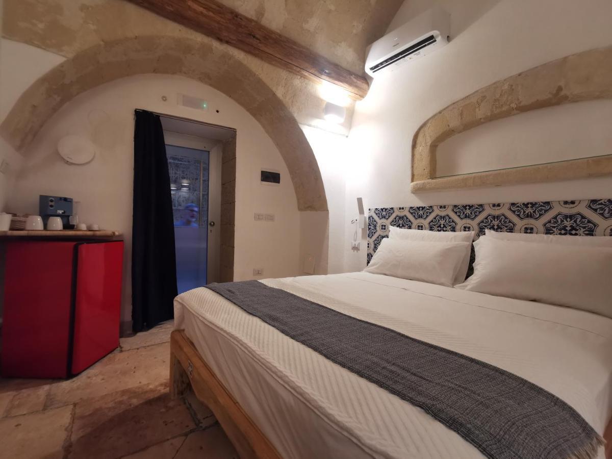 Dioniso Bed & Wellness Bed & Breakfast Taranto Ngoại thất bức ảnh