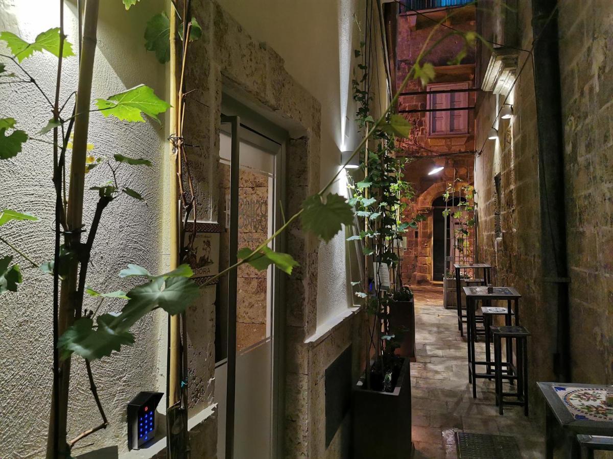 Dioniso Bed & Wellness Bed & Breakfast Taranto Ngoại thất bức ảnh