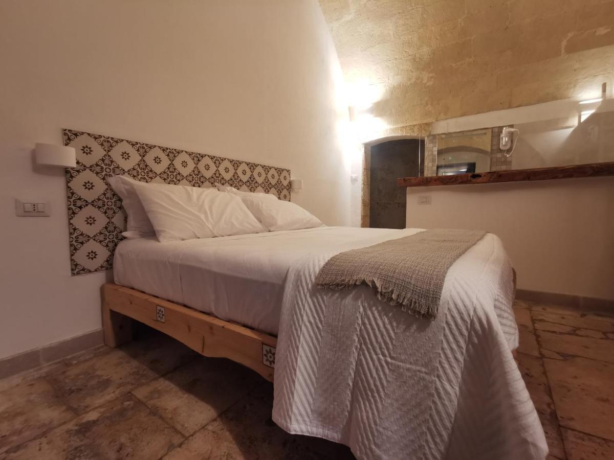 Dioniso Bed & Wellness Bed & Breakfast Taranto Ngoại thất bức ảnh